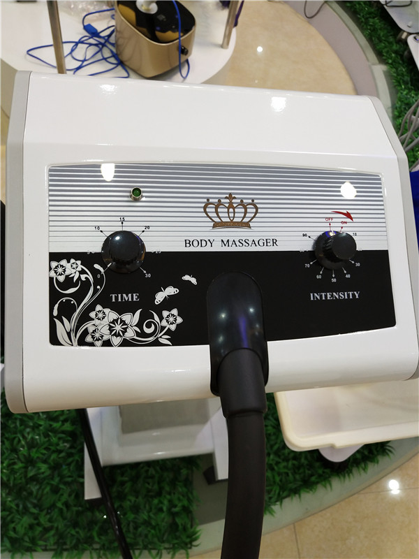 Factory price G5 massager cellulite massager high effective strong energy vibrate slimming body massage machine for sale