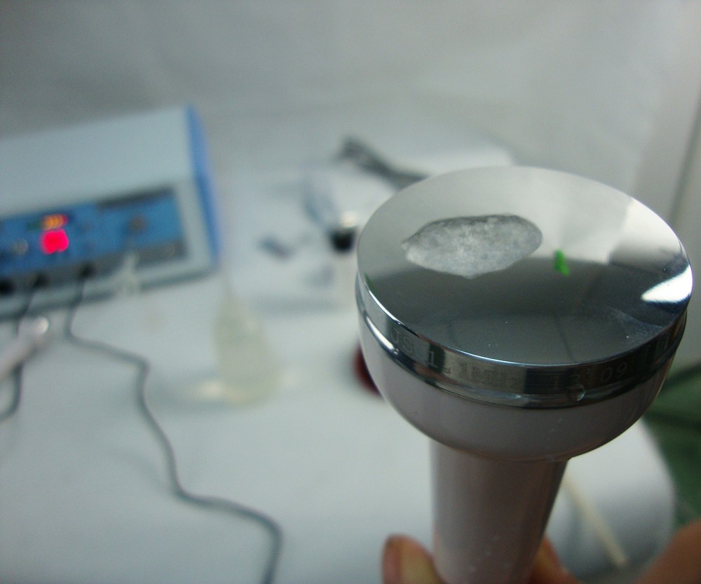 Portable multifunctional ultrasound galvanic facial skin care spot removal machine